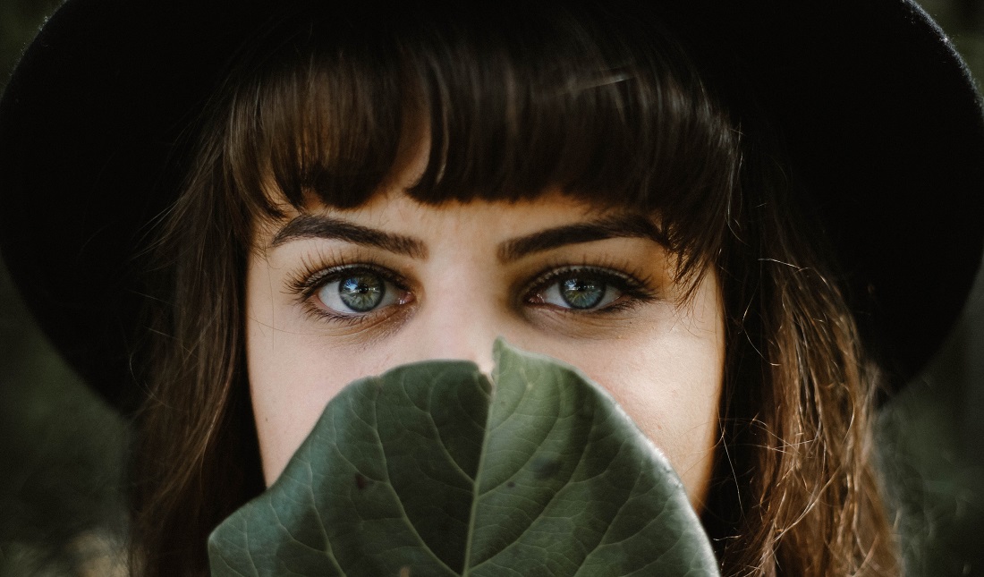 Fringes — the fast fix for the illusion of a full head of hair