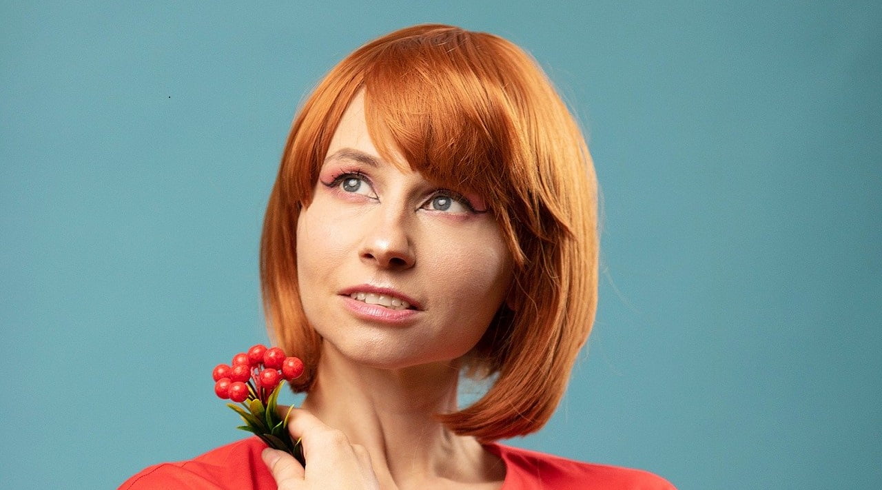 Give the gift of confidence through a full head of hair